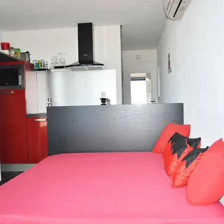 Cap D'agde Naturisme, 1 Piece, 2 Personnes - Fr-1-249a-28 Apartment *